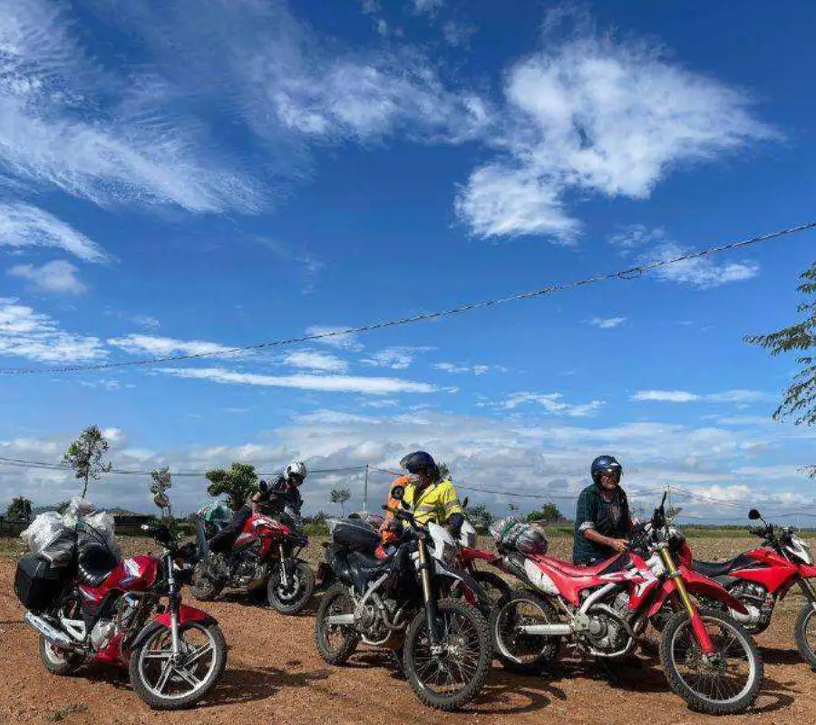 Self-Riding Motorcycle Tours in Vietnam